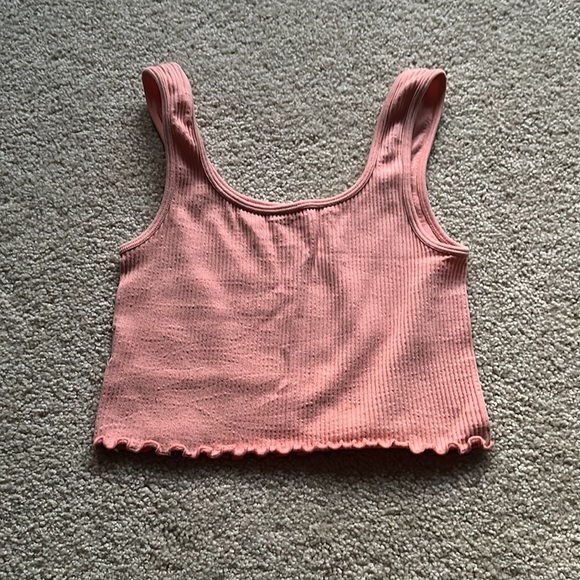 Pink ribbed crop top - Picture 2 of 2
